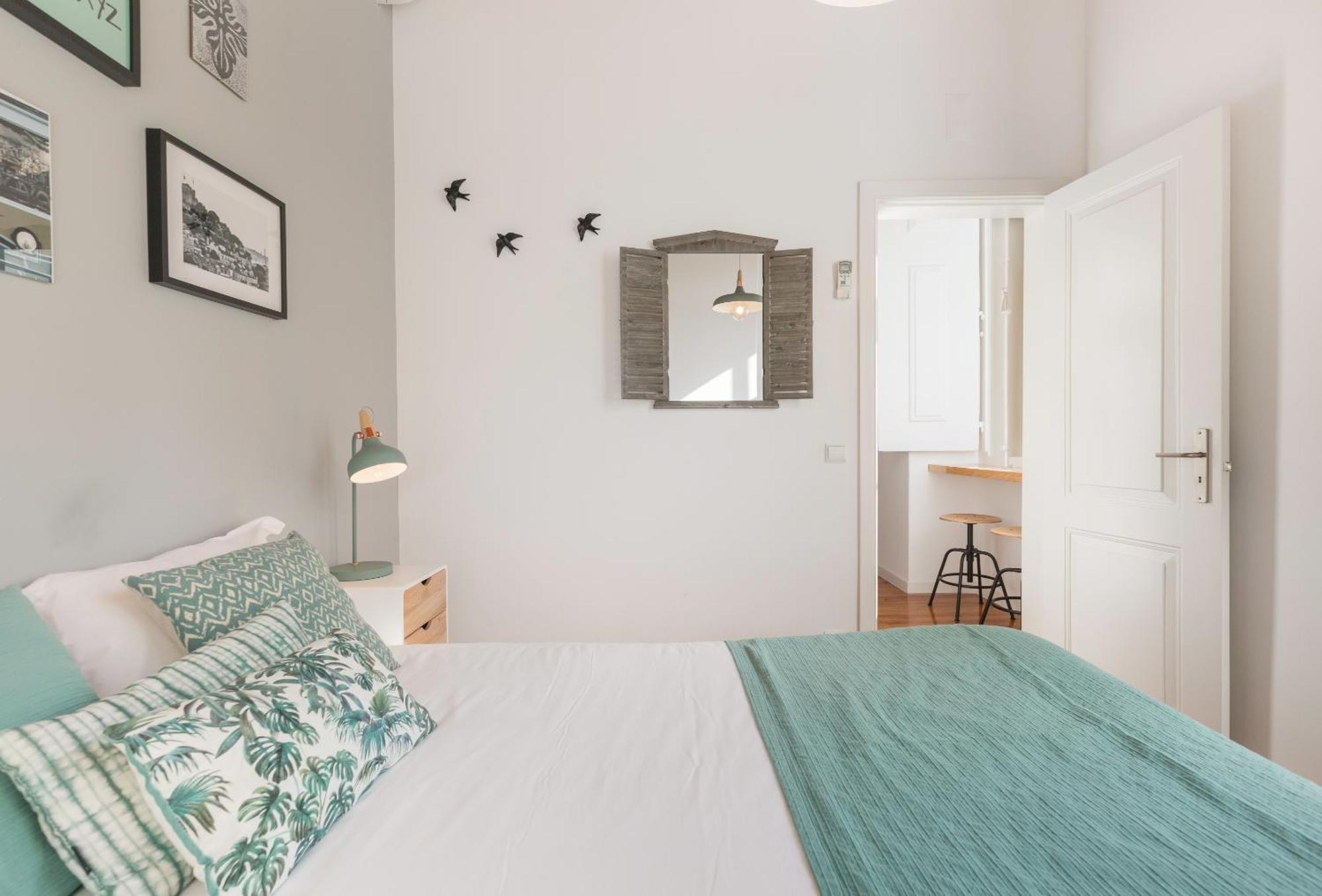 Rustic City View Apartments In Baixa By River Tagus Lisbon Room photo
