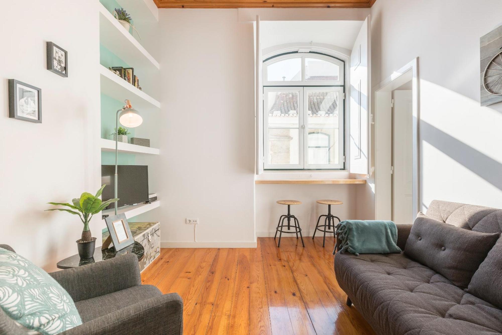 Rustic City View Apartments In Baixa By River Tagus Lisbon Room photo